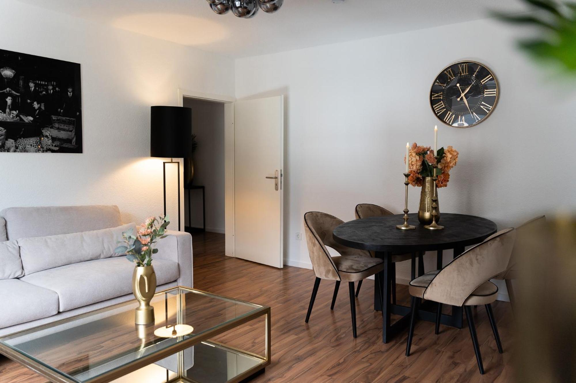 Junik Apartments "Am Sternbuschweg" Duisburgo Esterno foto
